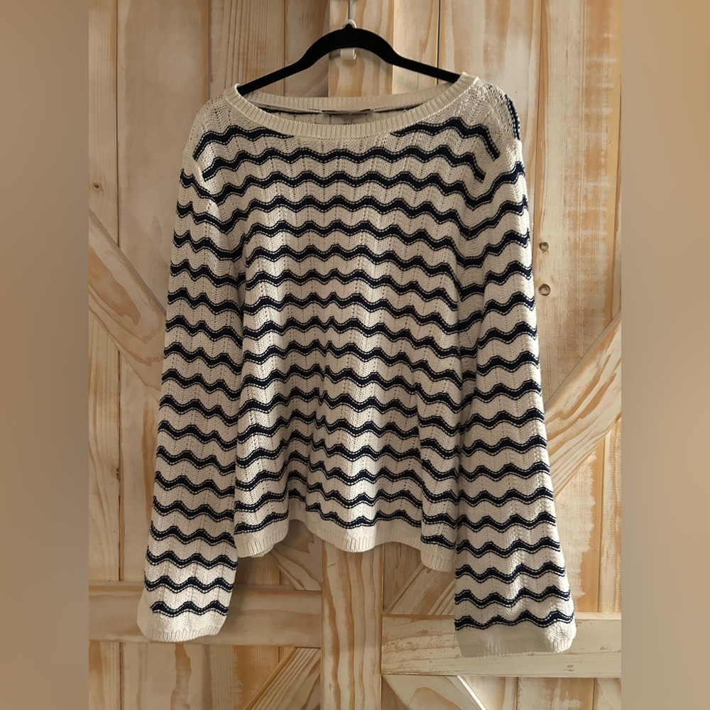 LOFT Navy and Cream Wave Pattern Sweater